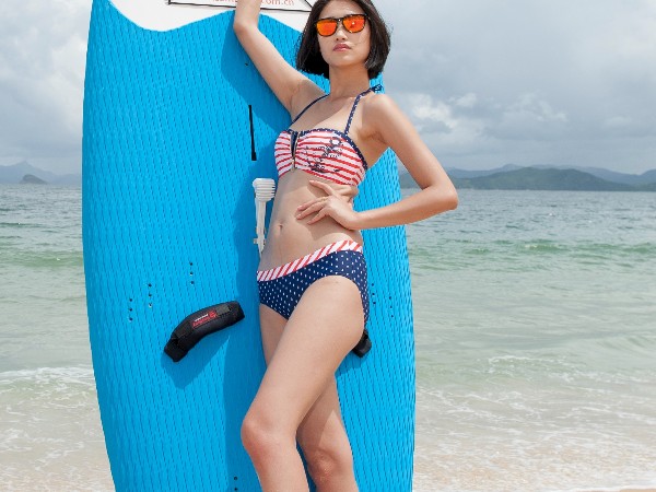 海洋风比基尼泳衣