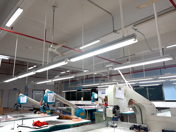 捷洋服饰-优势设备