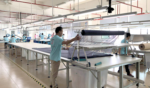 捷洋服饰-生产团队