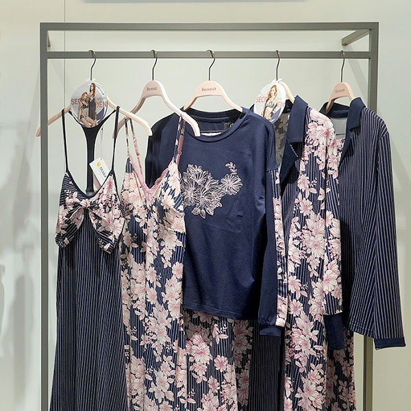 捷洋服饰定制女士睡衣案例