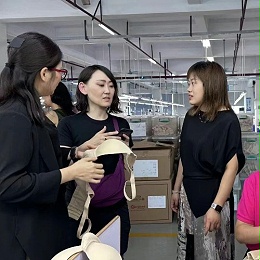 穿出多彩生活，定制内衣文胸引领时尚潮流