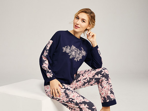 女士秋冬印花长袖家居服