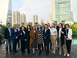 天捷内衣-公司管理层合照